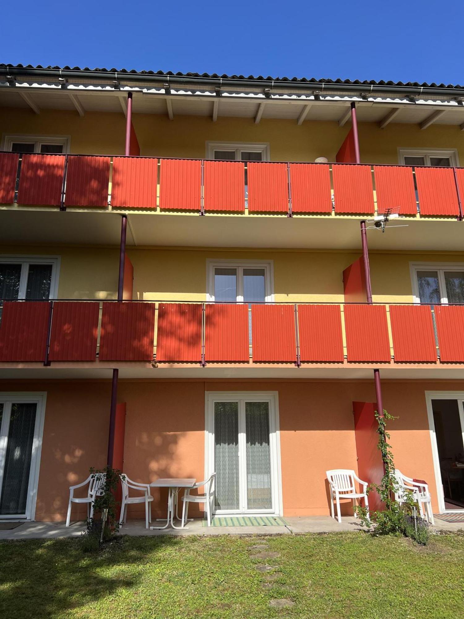 Gaestehaus Frank Hotel Velden am Wörthersee Exterior foto