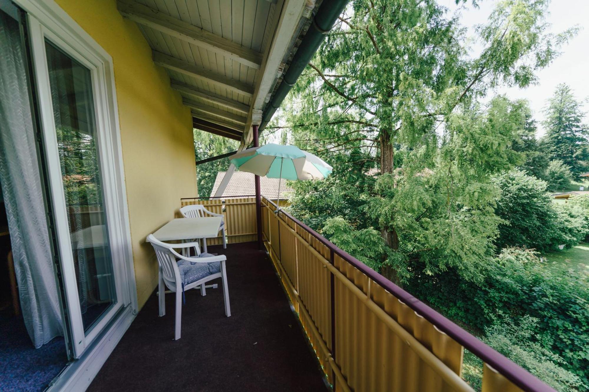 Gaestehaus Frank Hotel Velden am Wörthersee Exterior foto